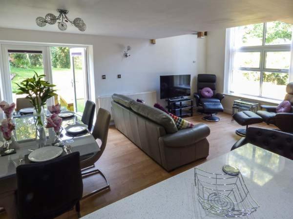 Dunsdale Lodge Frodsham Exteriör bild